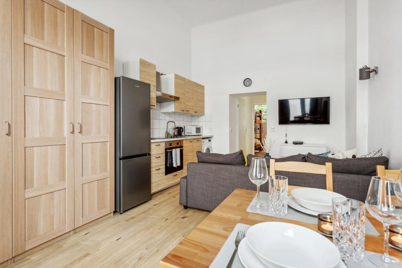 Beautiful 1 Bedroom In Charlottenburg Apartment