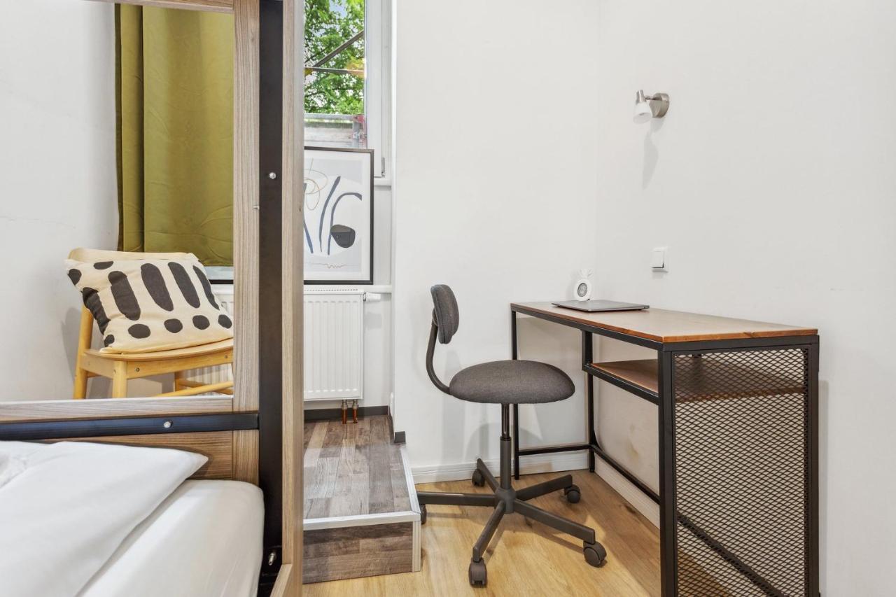 Beautiful 1 Bedroom In Charlottenburg Apartment